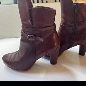 Ecco Ankle Boots - Size 39 (or 8)
